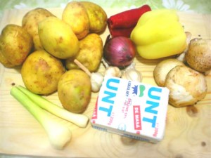 ingrediente cartofi la cuptor