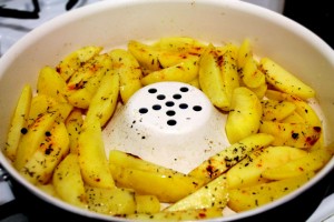 intoarcere cartofii dry cooker