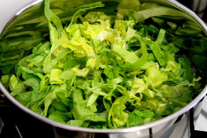 salata verde la oparit