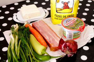 ingrediente placintele cu carne